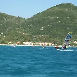 Grand Nefeli ואסיליקי