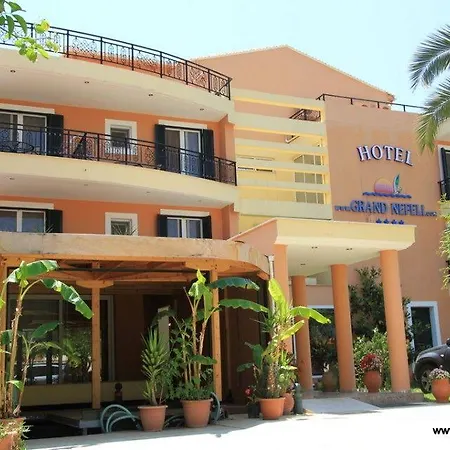 Hotel apartamentowy Grand Nefeli