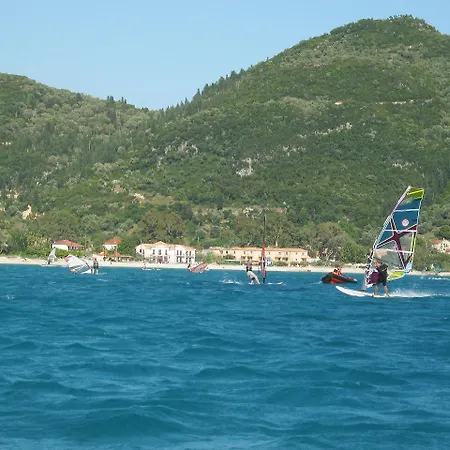 Grand Nefeli ヴァシリキ