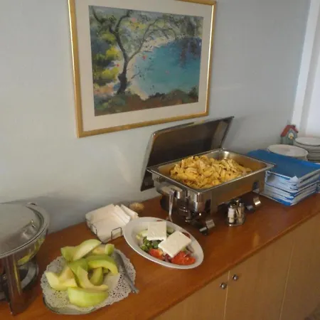 Hotel apartamentowy Grand Nefeli Vasiliki