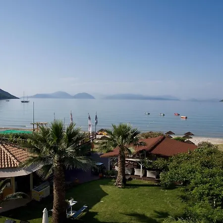 Hotel apartamentowy Grand Nefeli Vasiliki