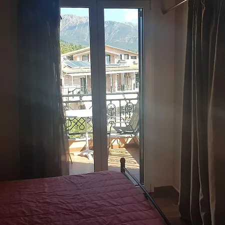 Hotel de apartamente Grand Nefeli