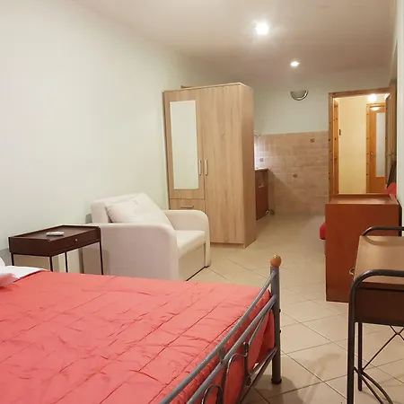 Hotel de apartamente Grand Nefeli