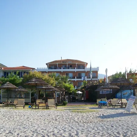 Grand Nefeli Hotel de apartamente Vasiliki