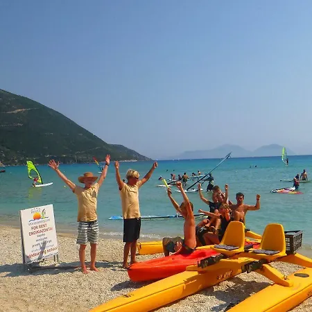 Grand Nefeli Aparthotel