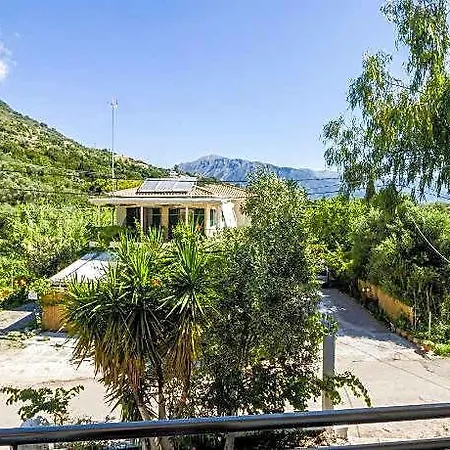 Grand Nefeli Vasiliki