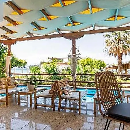 Aparthotel Grand Nefeli