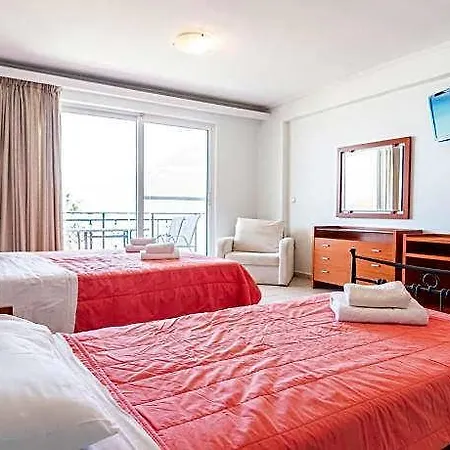 Grand Nefeli 4*