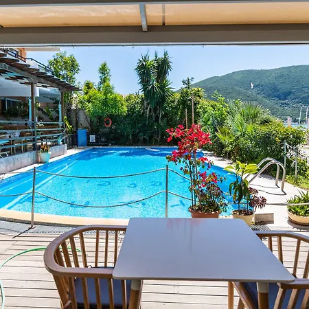 Grand Nefeli 4*