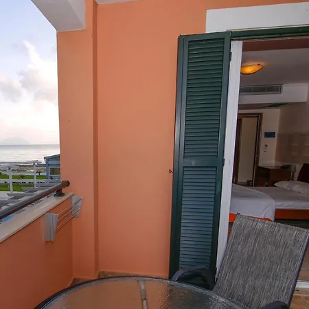 Grand Nefeli 4* Vasiliki