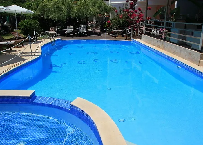 Grand Nefeli Hotel de apartamente 4*